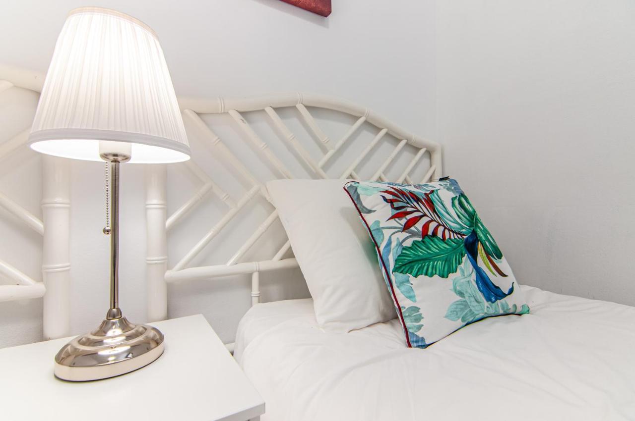 Central 2 Bedroom Apartment Playa De Las Americas Zewnętrze zdjęcie